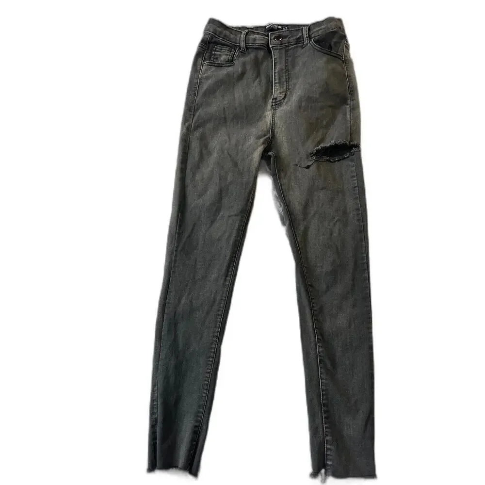 PrettyLittleThing Black HighWaisted Ripped Distressed Skinny Jeans‎ Pants Petite